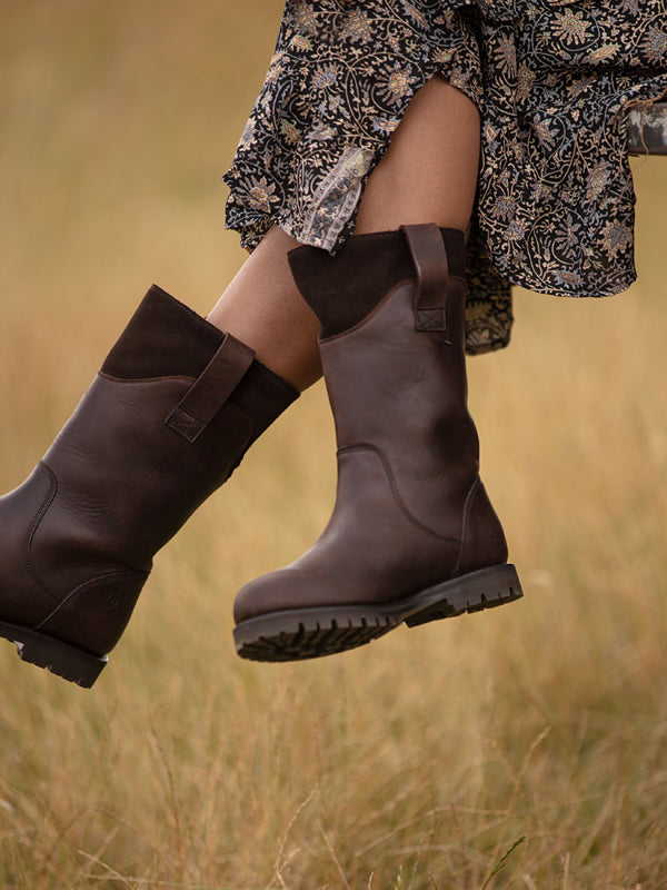Golden Eagle - Ladies' Country Boot in Chestnut Brown Leather. Luxury Portuguese handcrafted. Ideal for hiking and country pursuit 