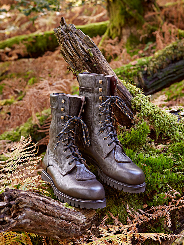 Waterproof leather strong boot for muddy difficult conditions.