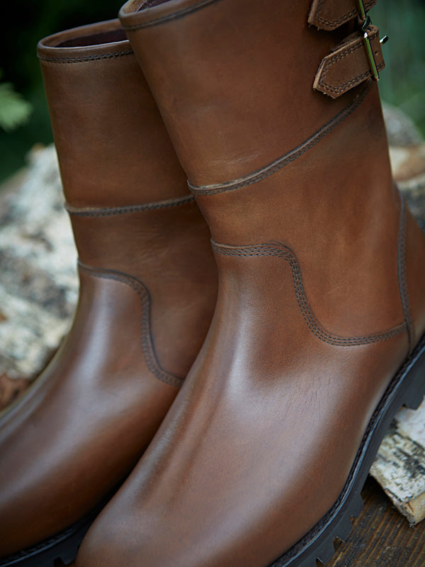 Hawk tan Country Boot - stitching detail